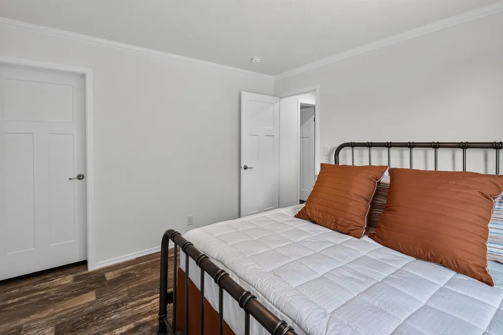 13100 Us 281 North Jacksboro TX 76458