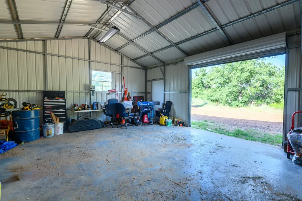 13100 Us 281 North Jacksboro TX 76458