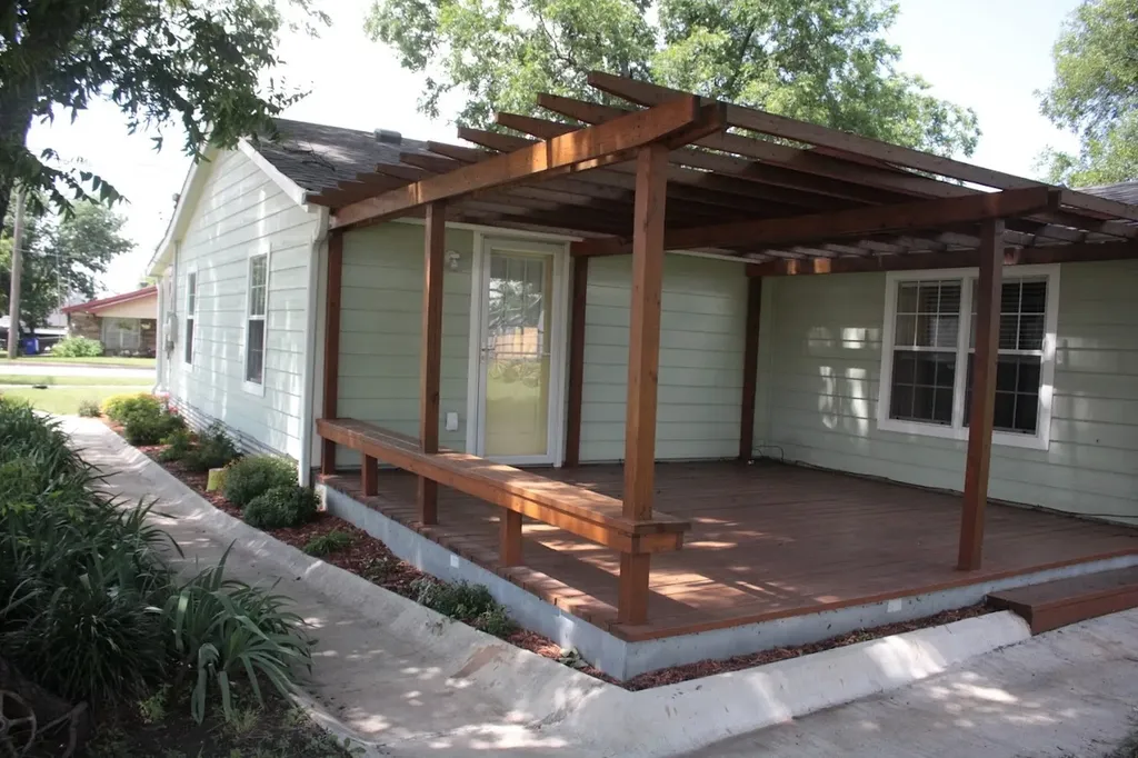 201 Water Street Whitesboro TX 76273