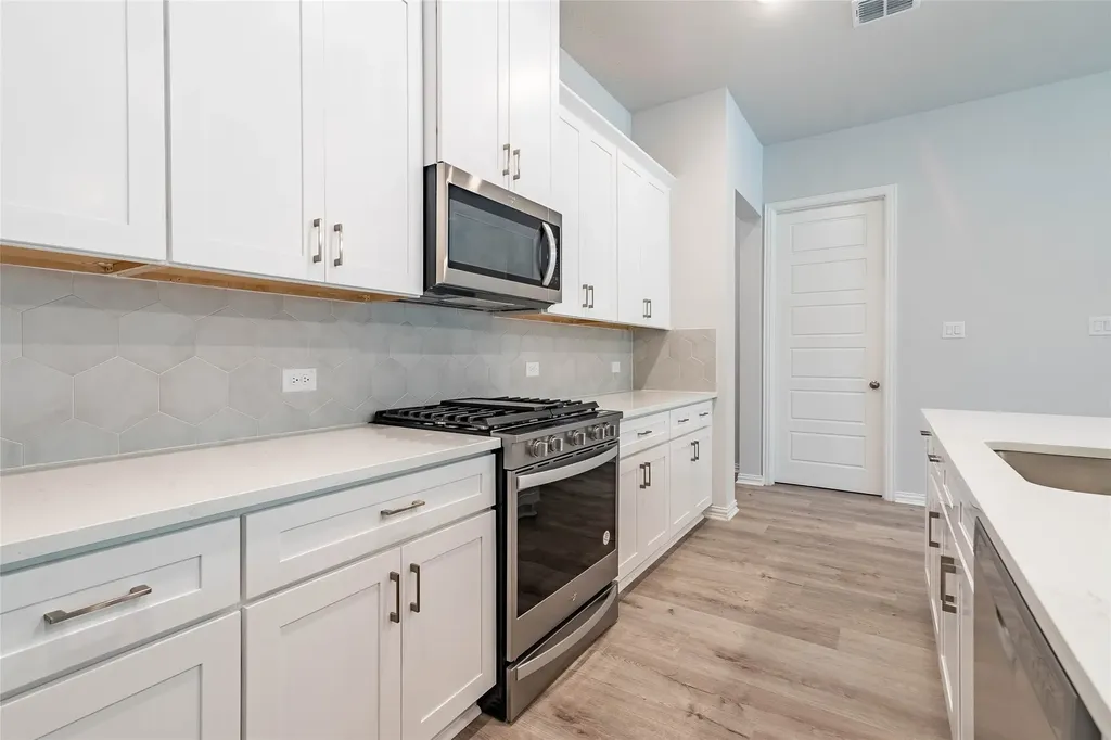 2420 Springhill Avenue Flower Mound TX 75028