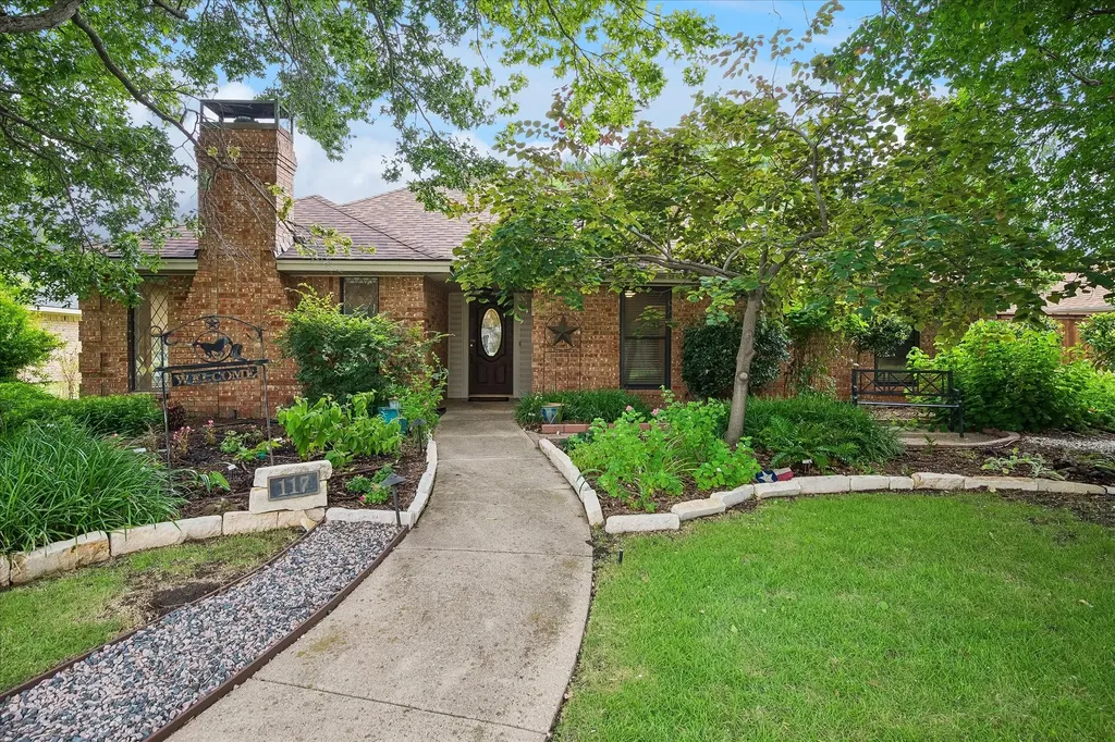 117 Meadowglen Circle Coppell TX 75019