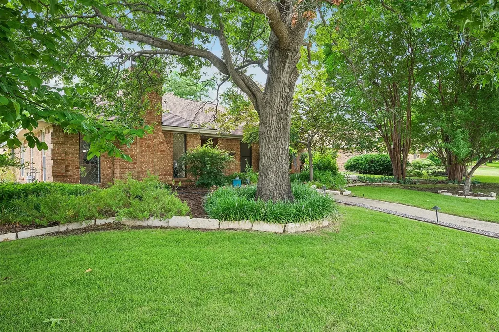 117 Meadowglen Circle Coppell TX 75019