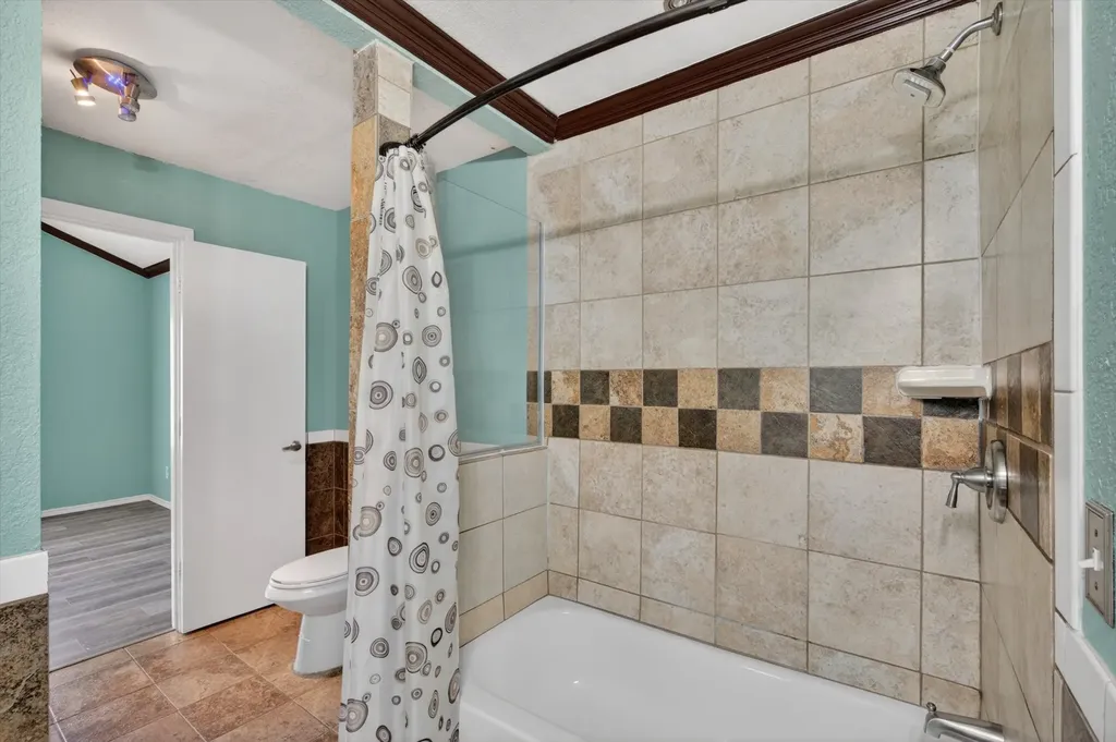 10320 Carolina Oaks Drive Dallas TX 75227