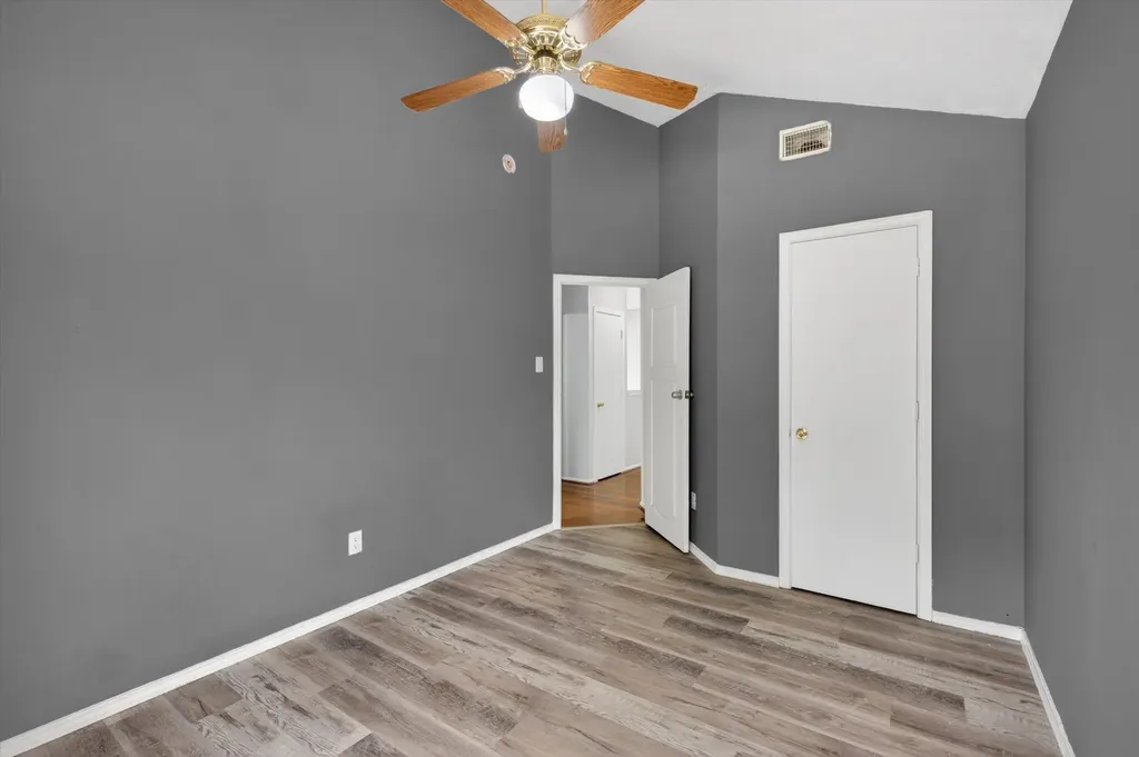 10320 Carolina Oaks Drive Dallas TX 75227