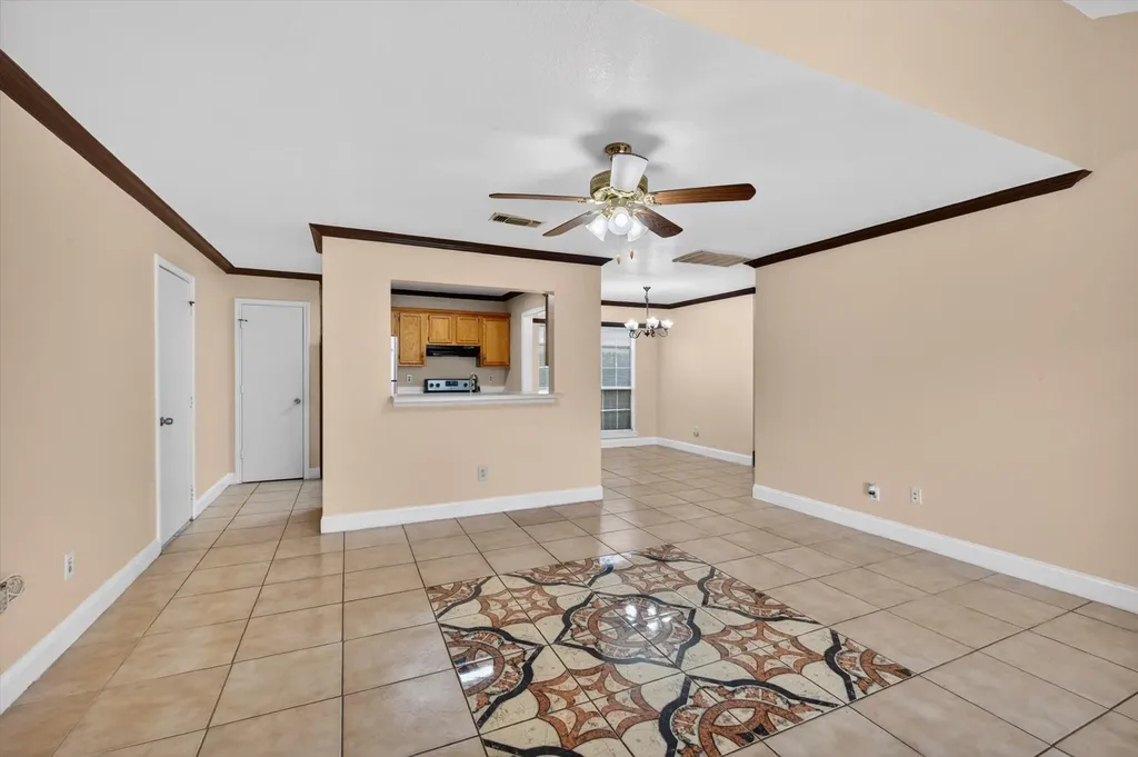 10320 Carolina Oaks Drive Dallas TX 75227