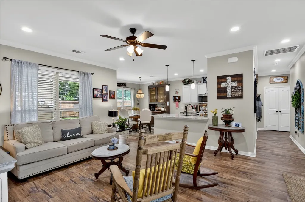 701 W Lamberth Road Sherman TX 75092