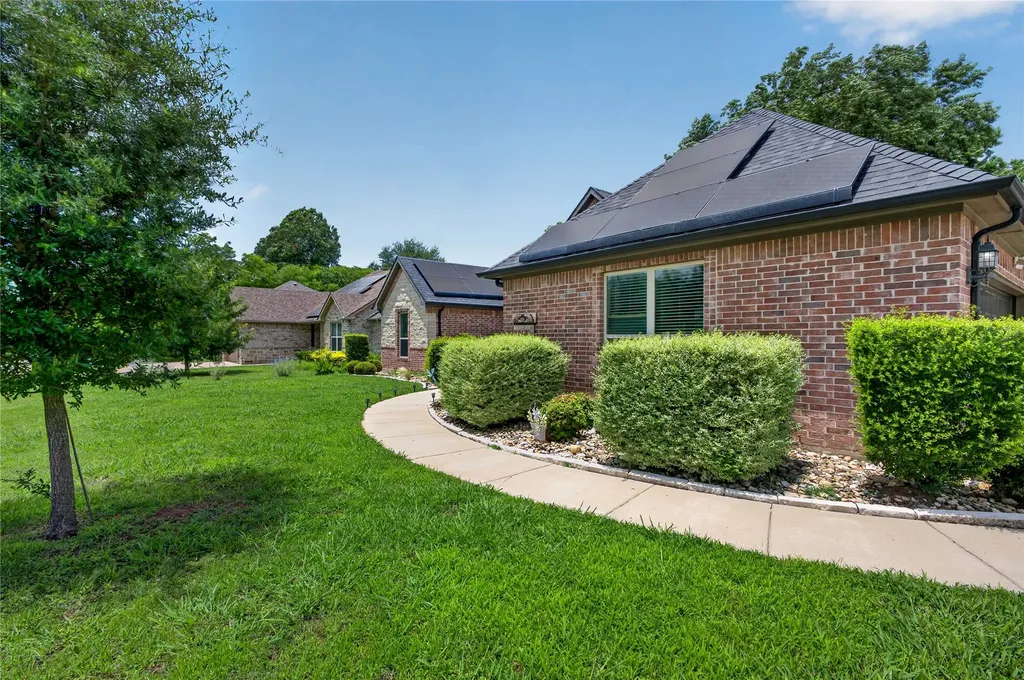 701 W Lamberth Road Sherman TX 75092