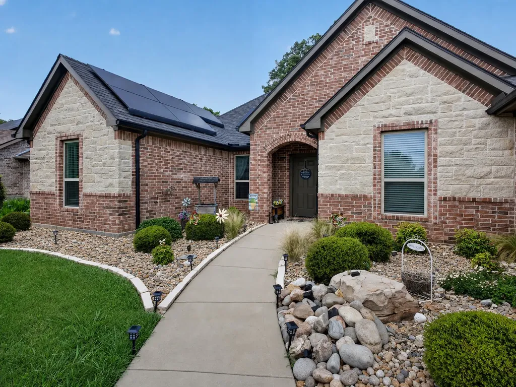 701 W Lamberth Road Sherman TX 75092