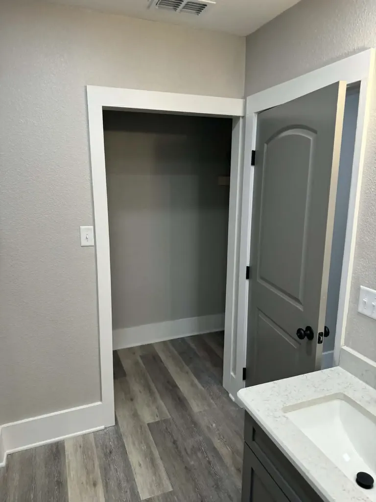 230 SW Live Oak Dublin TX 76446