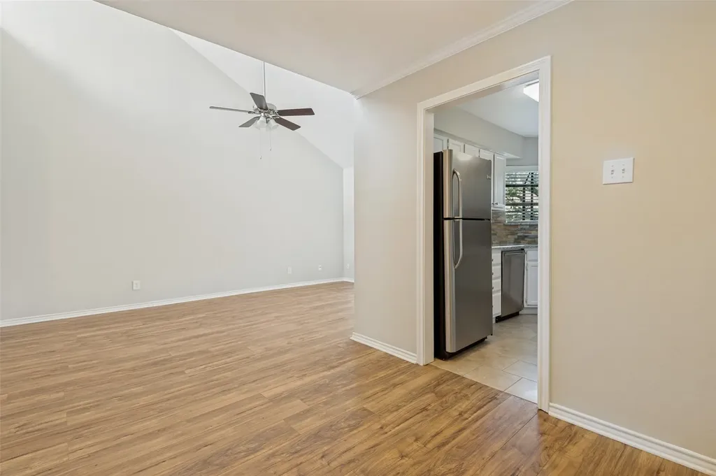 16301 Ledgemont Lane Addison TX 75001