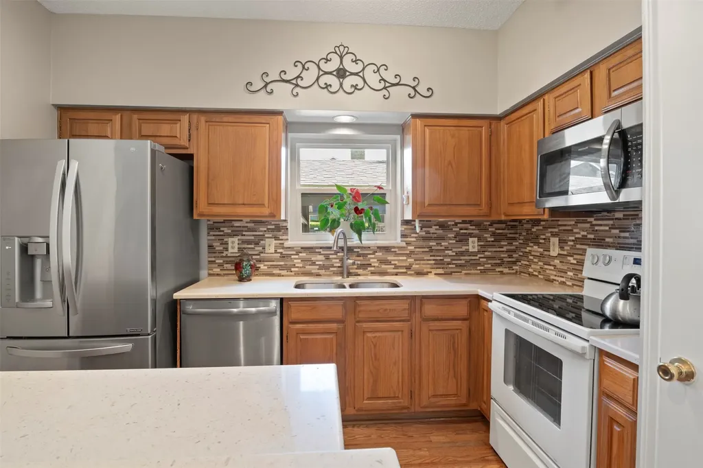 5859 Frankford Road Dallas TX 75252