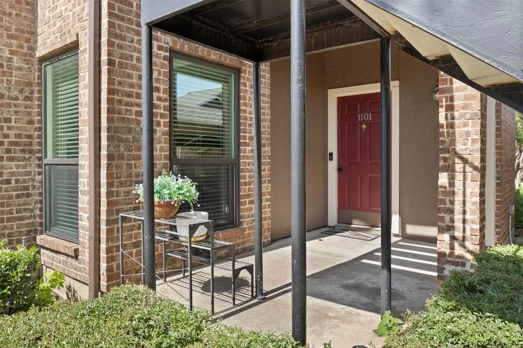5859 Frankford Road Dallas TX 75252