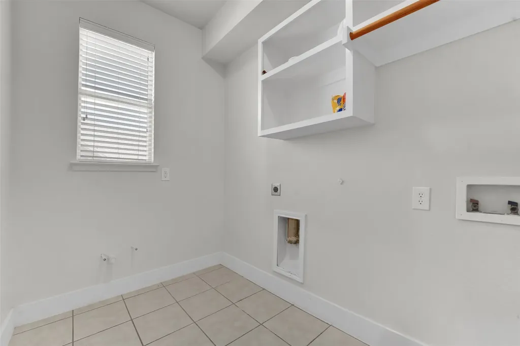 615 Lone Ridge Way Murphy TX 75094