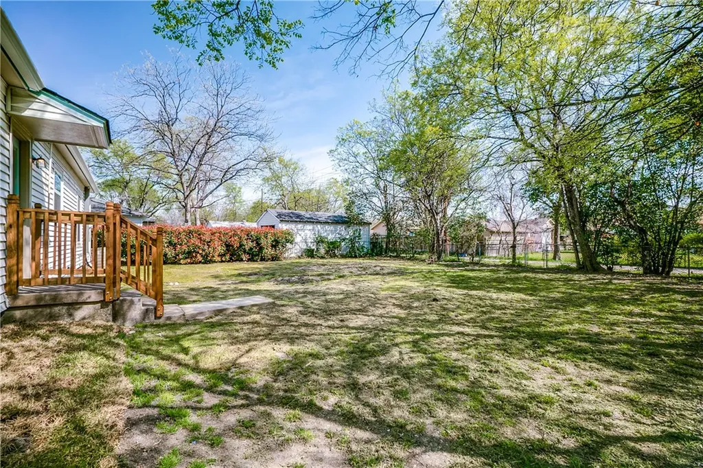 3558 Park Lane Dallas TX 75220