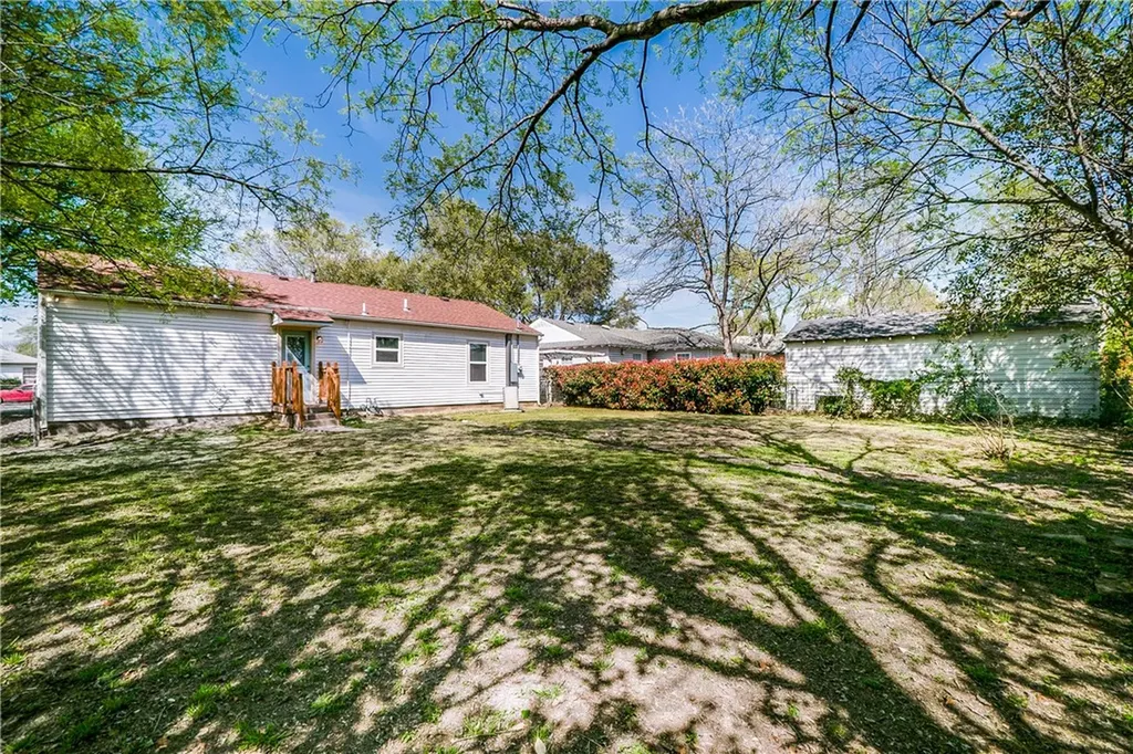3558 Park Lane Dallas TX 75220