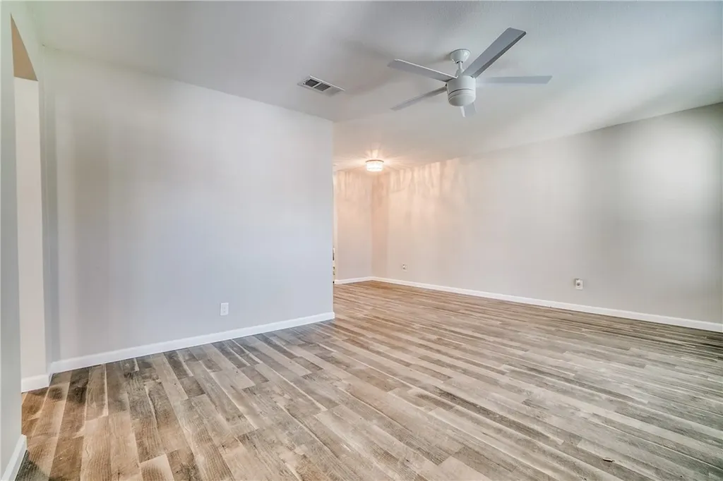 3558 Park Lane Dallas TX 75220