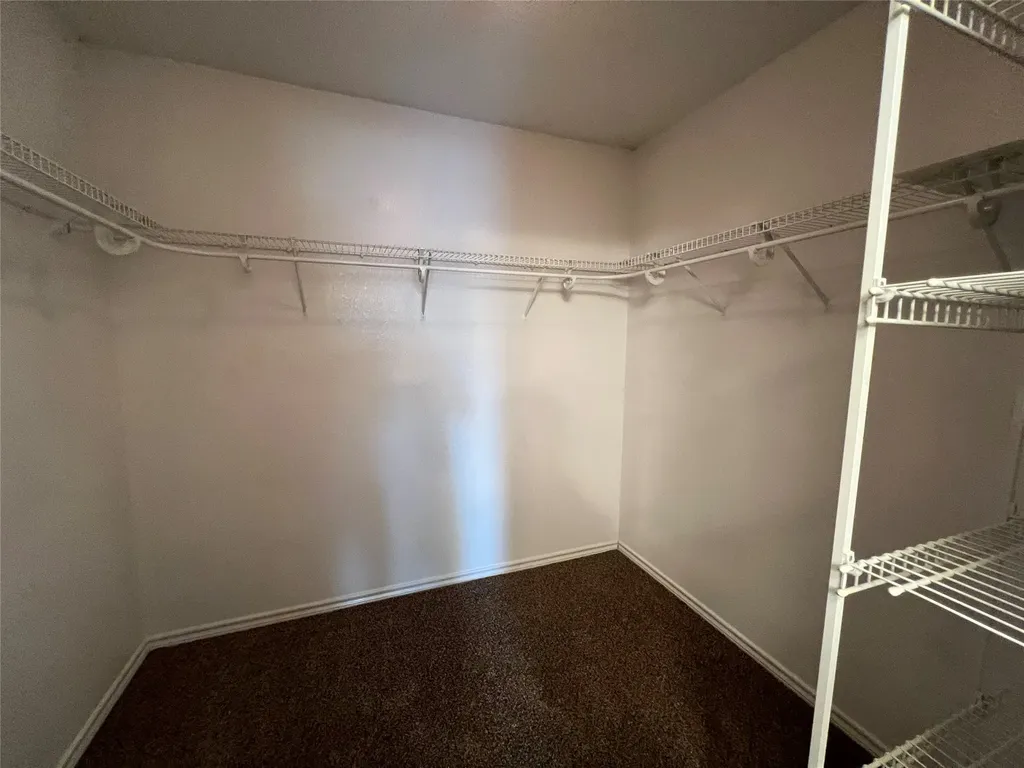 1204 Hillside Drive Justin TX 76247
