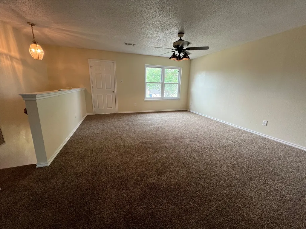 1204 Hillside Drive Justin TX 76247