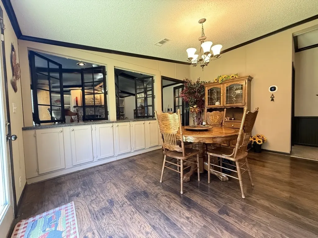 20970 Lee Lane Chandler TX 75758