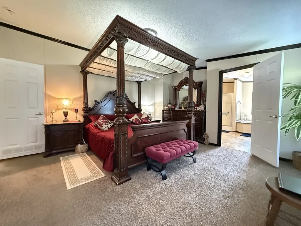20970 Lee Lane Chandler TX 75758
