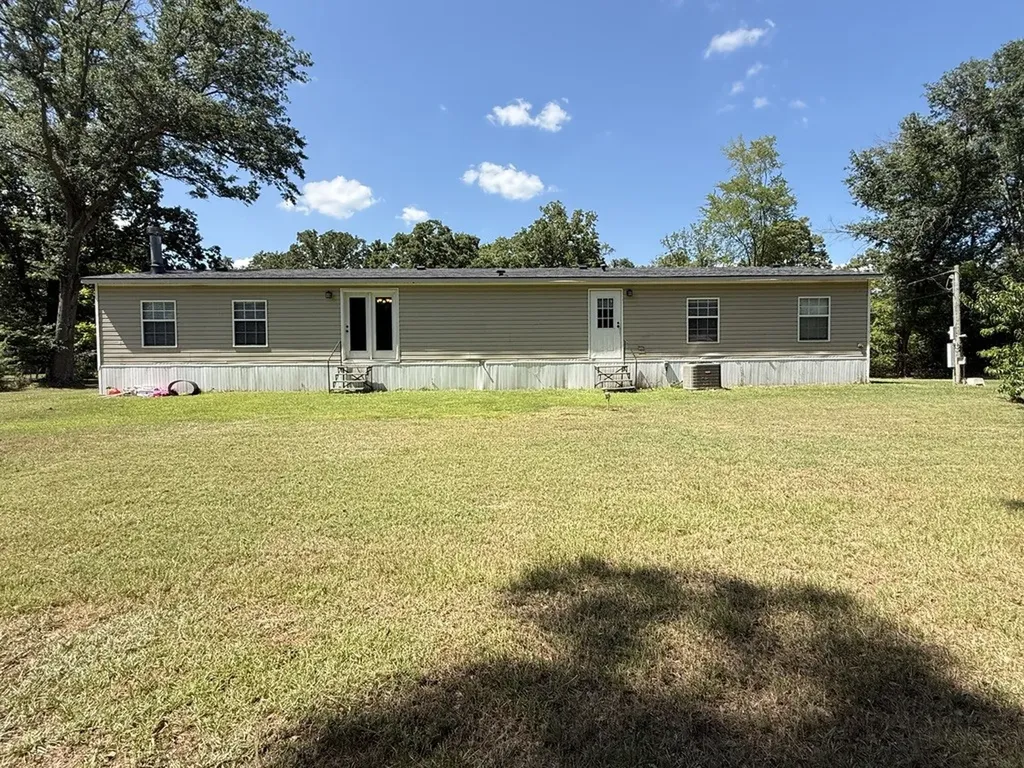 20970 Lee Lane Chandler TX 75758