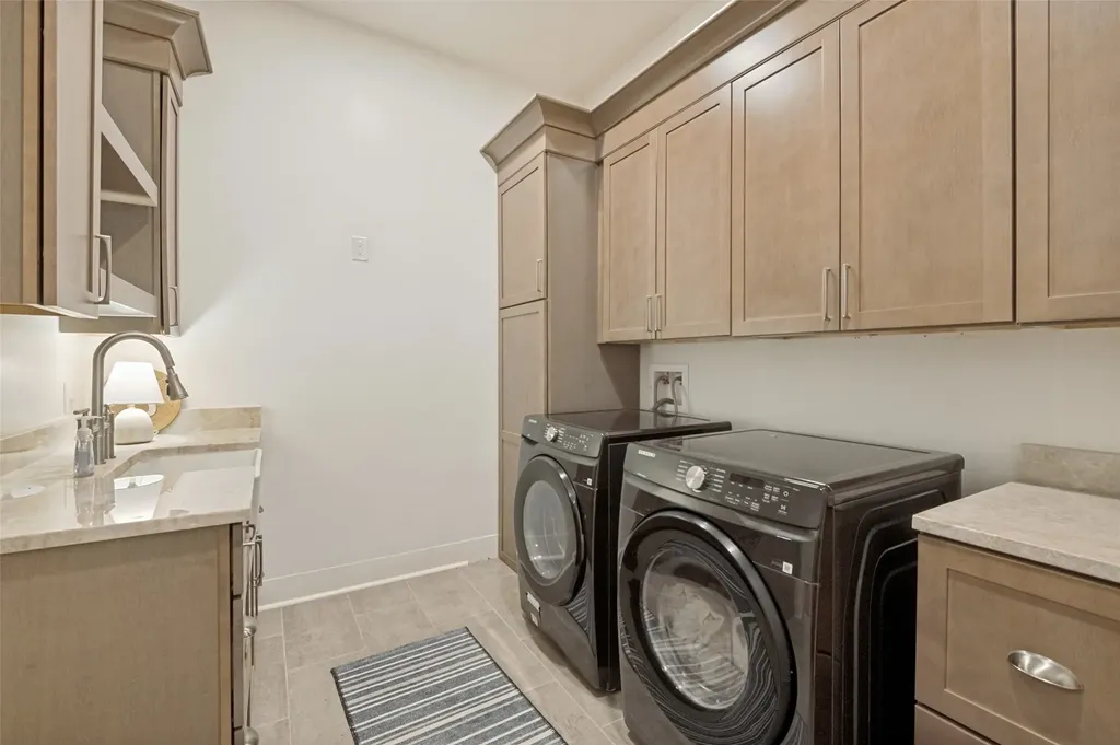 608 Redbud Court Cedar Hill TX 75104