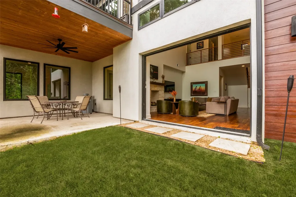608 Redbud Court Cedar Hill TX 75104