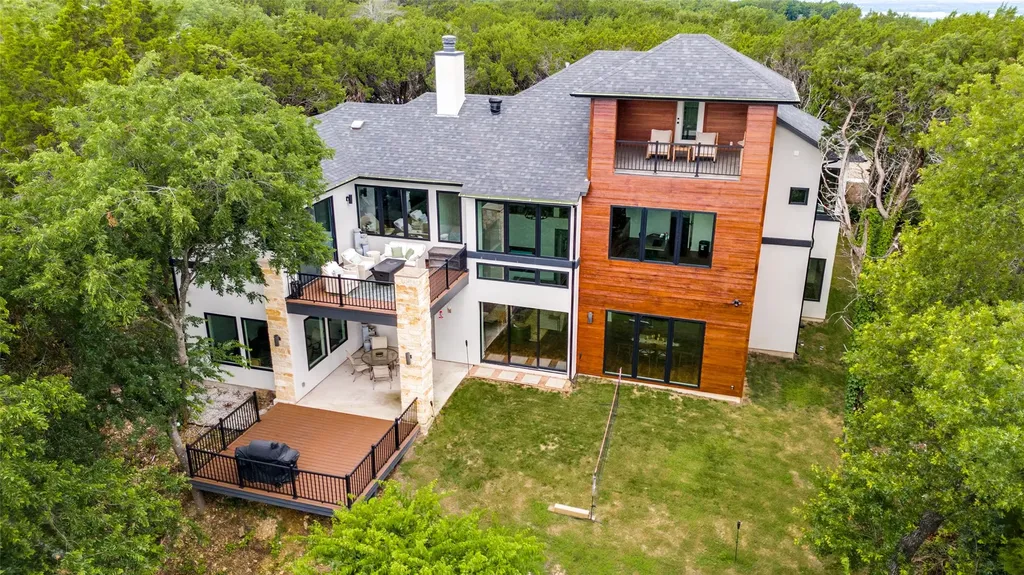 608 Redbud Court Cedar Hill TX 75104