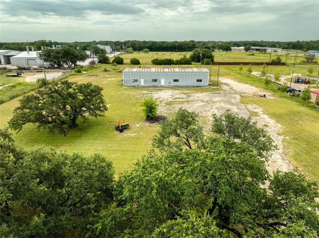 2013 E Highway 377 Granbury TX 76049