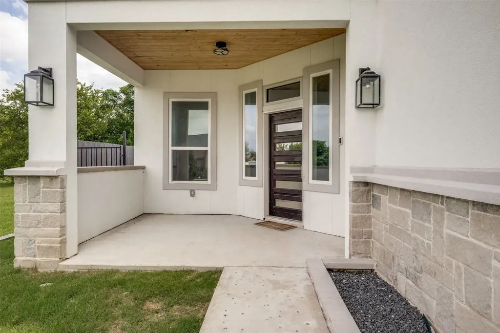 110 Cedar Lane Roanoke TX 76262