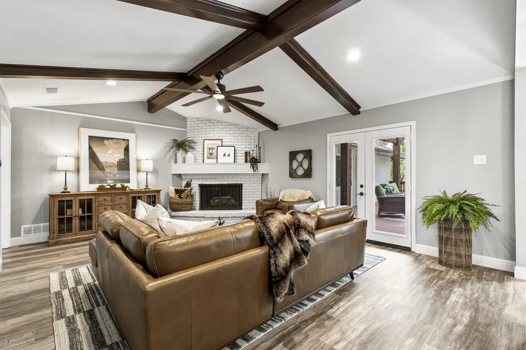 213 Rockbrook Drive Rockwall TX 75087