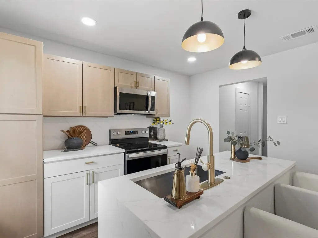 5718 Landino Street Sansom Park TX 76114