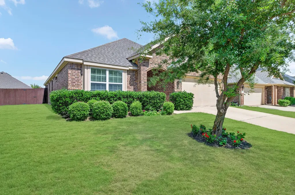 2409 Michelle Creek Drive Little Elm TX 75068