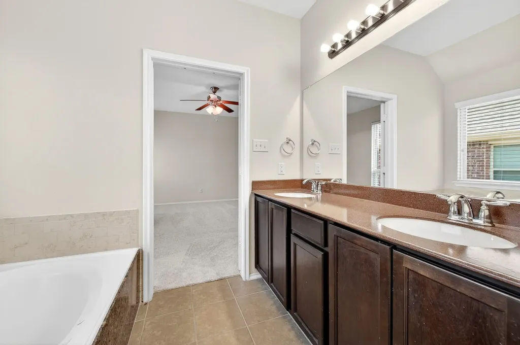 2409 Michelle Creek Drive Little Elm TX 75068