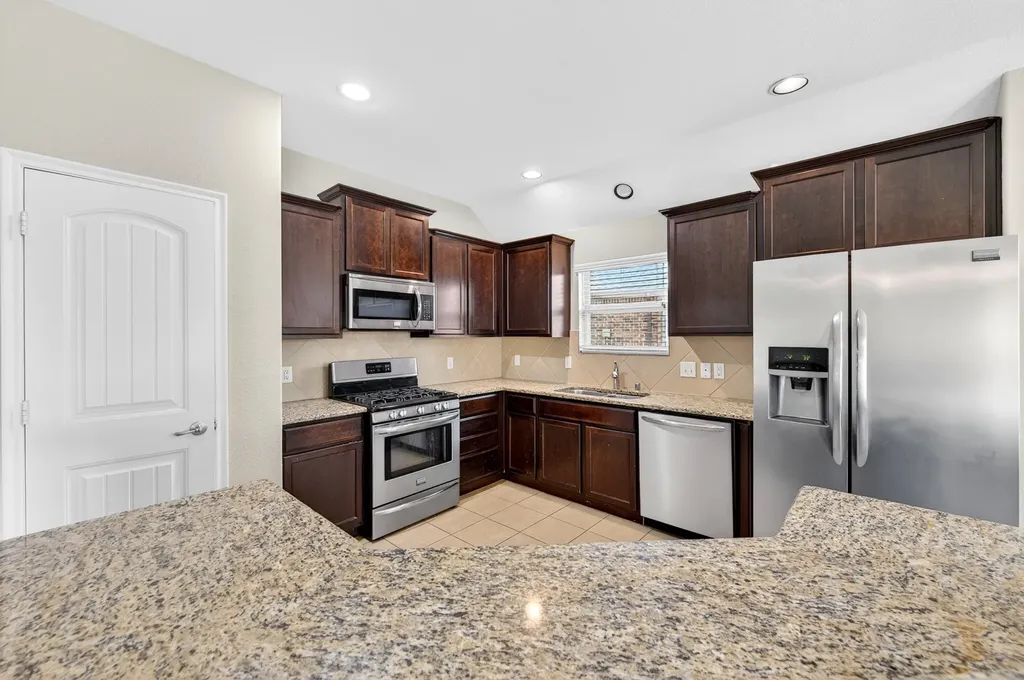 2409 Michelle Creek Drive Little Elm TX 75068