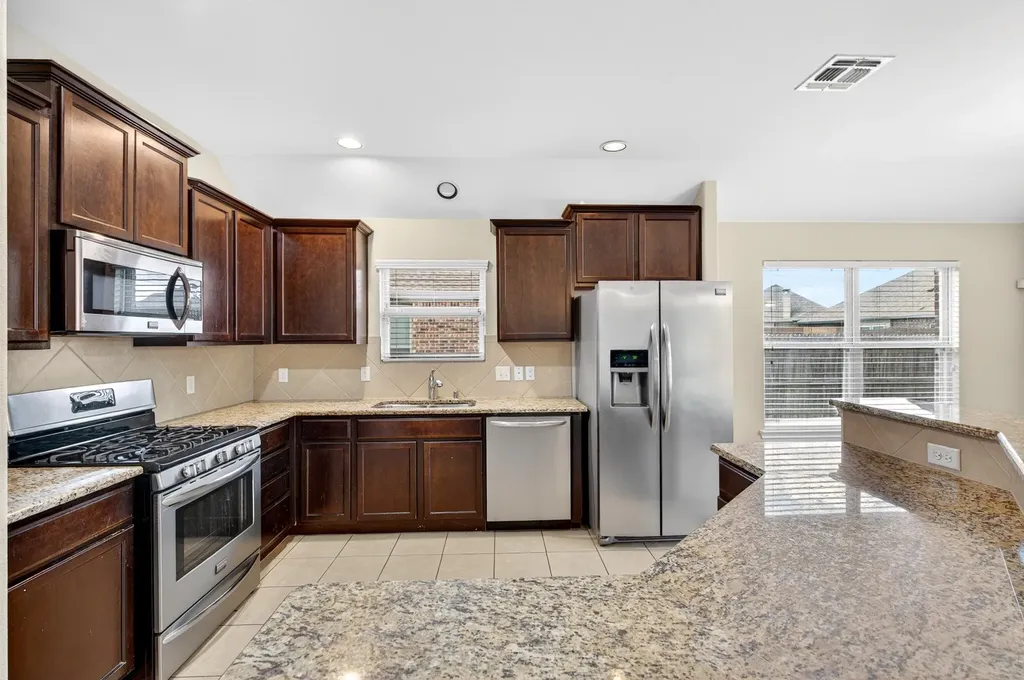 2409 Michelle Creek Drive Little Elm TX 75068