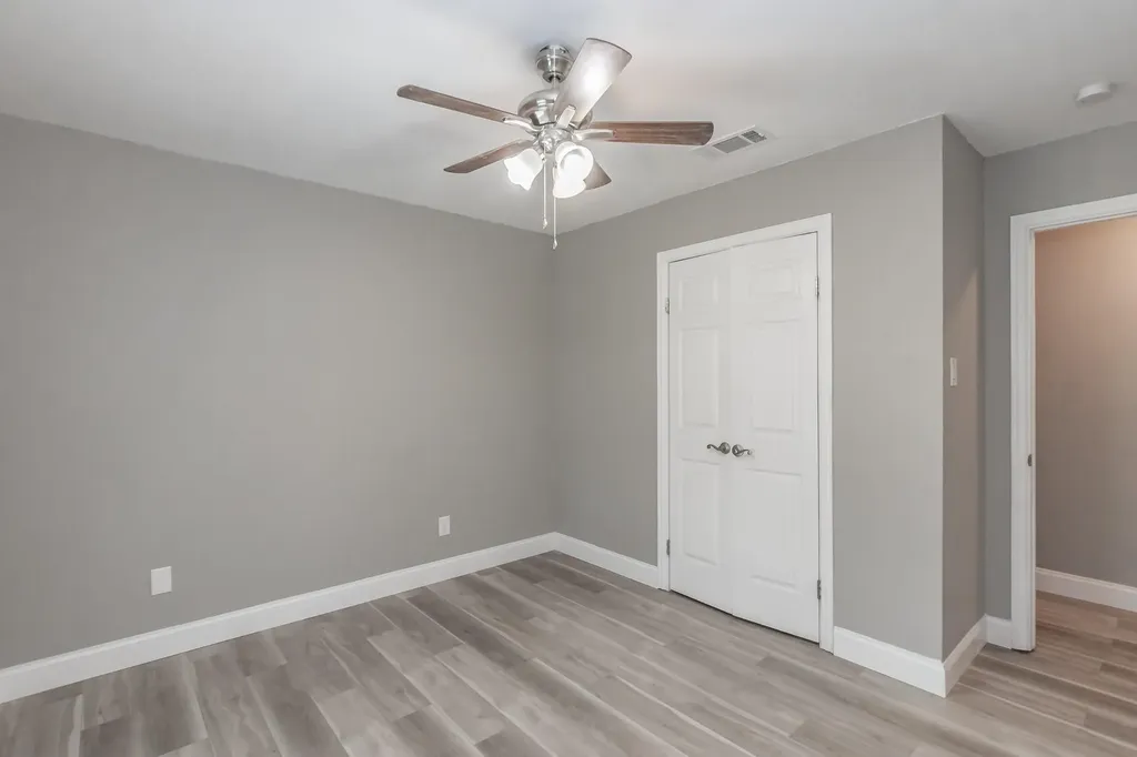 2013 Memphis Drive Bedford TX 76022