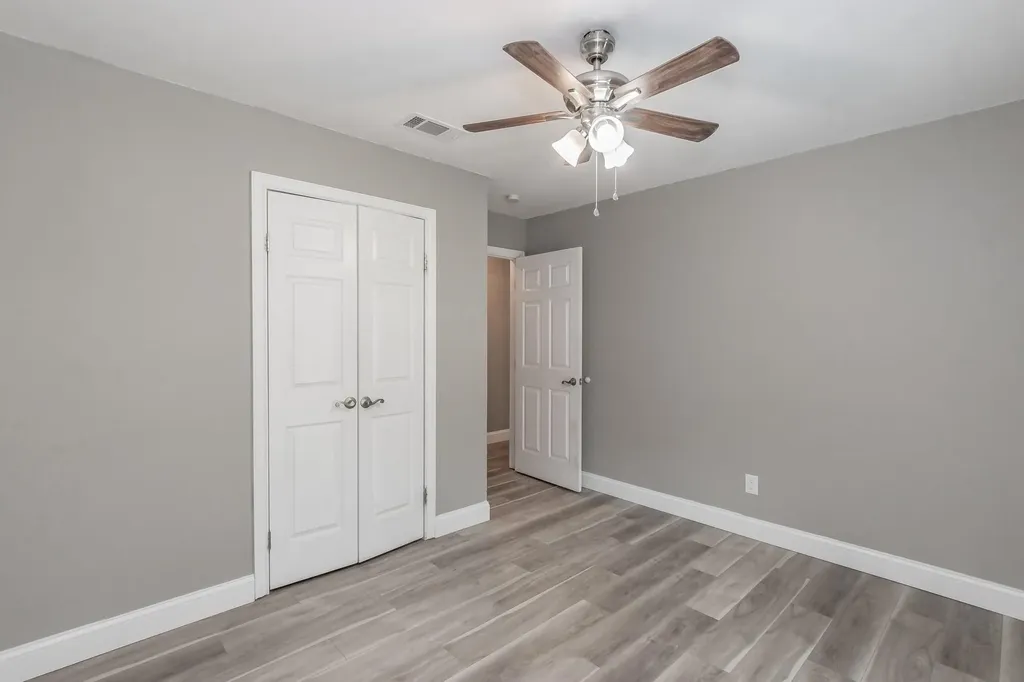 2013 Memphis Drive Bedford TX 76022