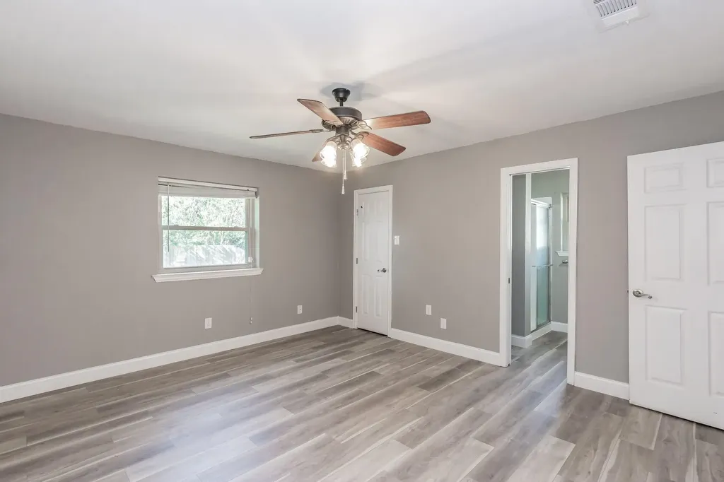 2013 Memphis Drive Bedford TX 76022