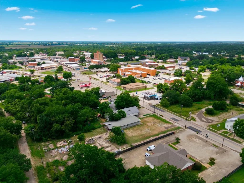 406 Live Oak Street Marlin TX 76661
