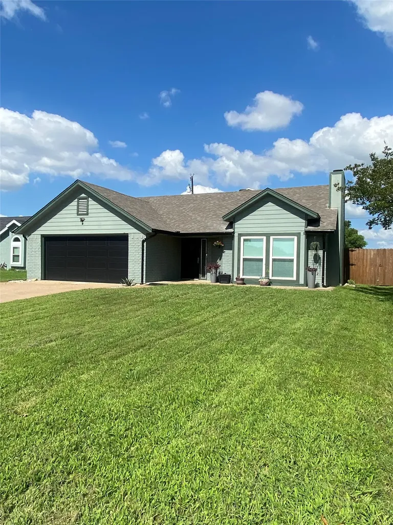 331 Egret Circle East Tawakoni TX 75472
