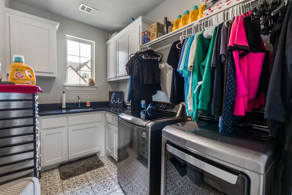 1702 Sycamore Peak Trail Arlington TX 76005