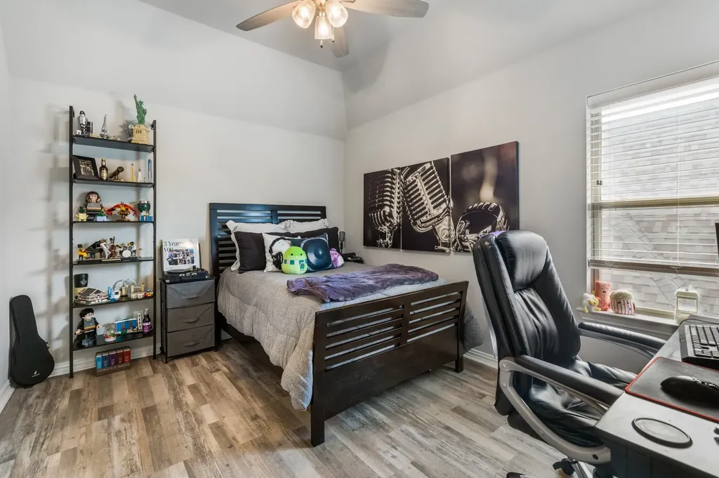 1702 Sycamore Peak Trail Arlington TX 76005