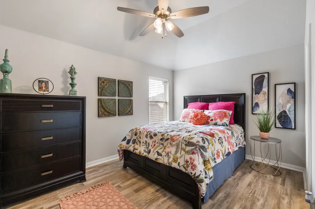 1702 Sycamore Peak Trail Arlington TX 76005