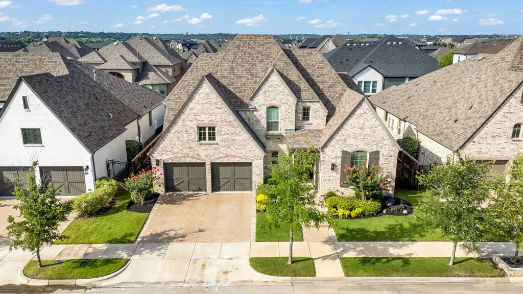 1702 Sycamore Peak Trail Arlington TX 76005