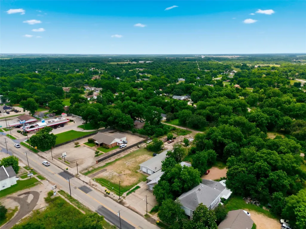 408 Live Oak St Street Marlin TX 76661