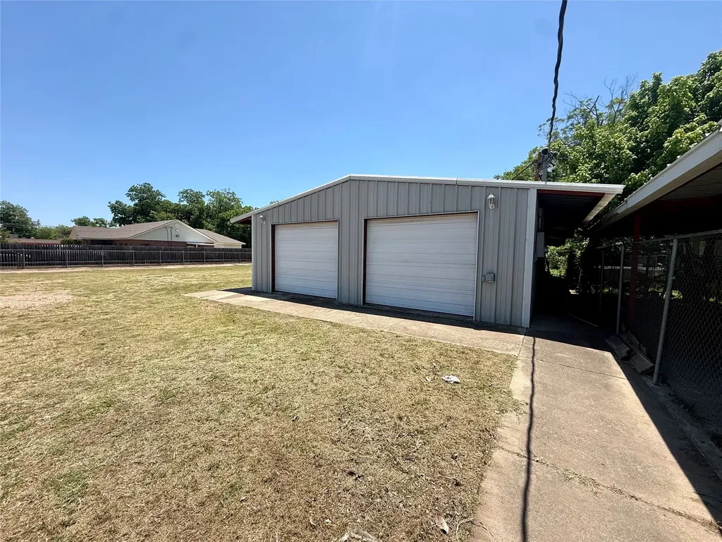 408 Live Oak St Street Marlin TX 76661