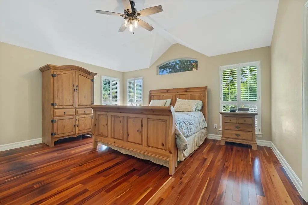 327 Lakeside Drive Shady Shores TX 76208