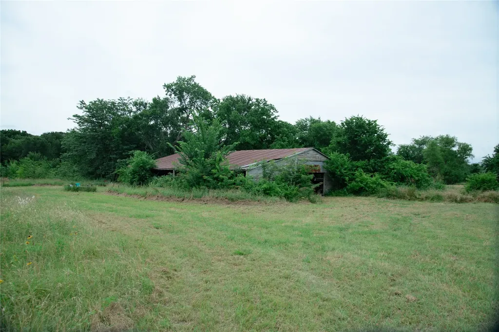 5997 County Road 3214 Lone Oak TX 75453