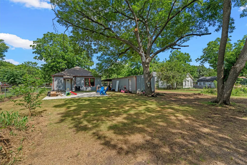 704 S Marable Street West TX 76691